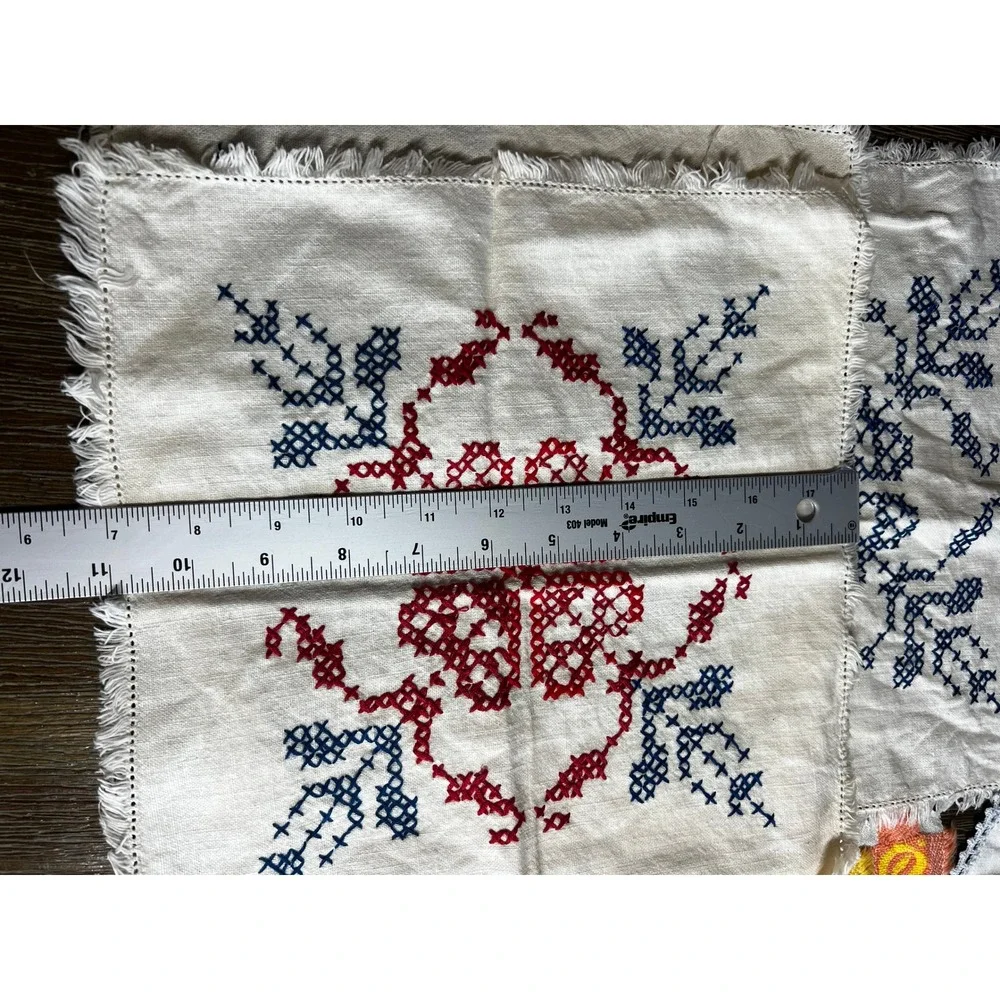 Vintage Hand Embroidered Cross Stitch Linen Napkins Red Blue Fringed 11x11